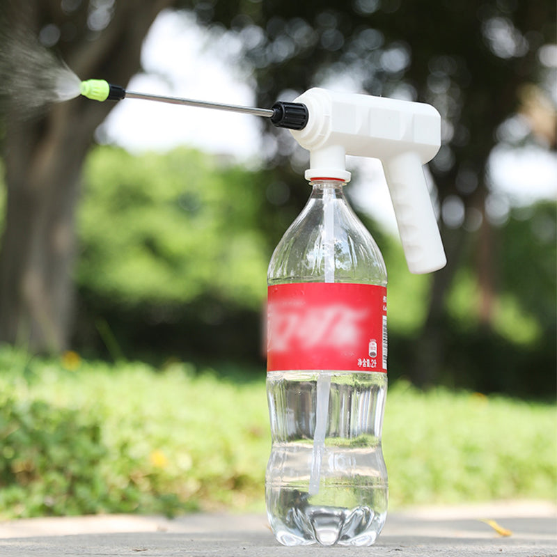 Electric sprayingand pouring dual-purpose spray bottle