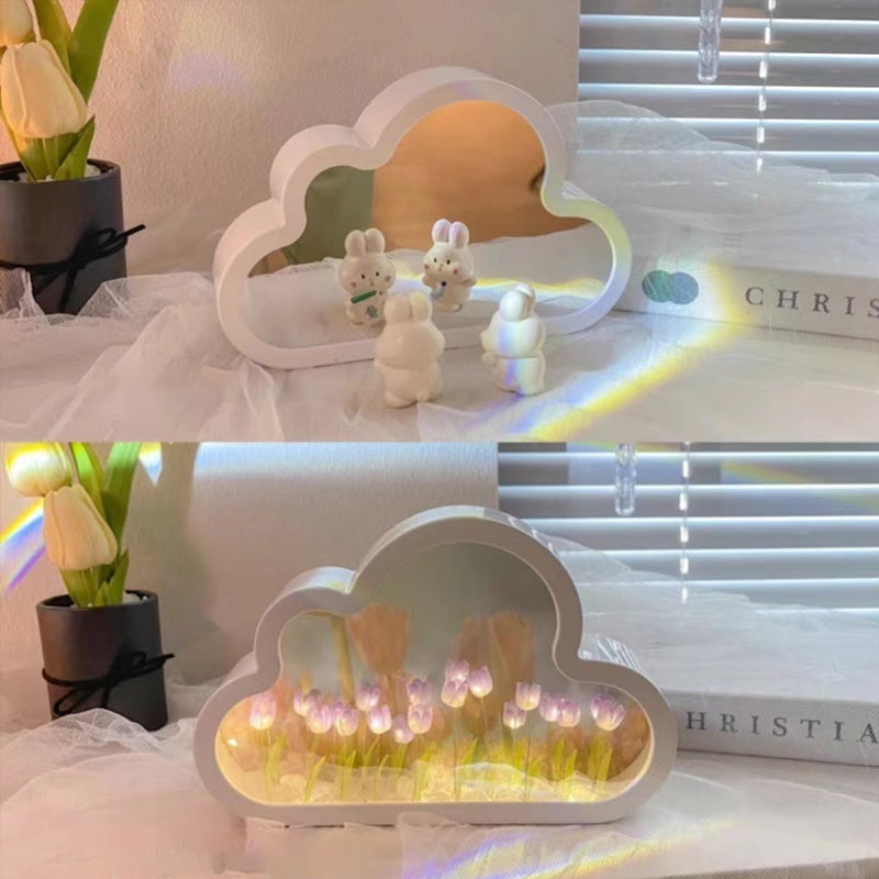 Cloud Tulip Lamp