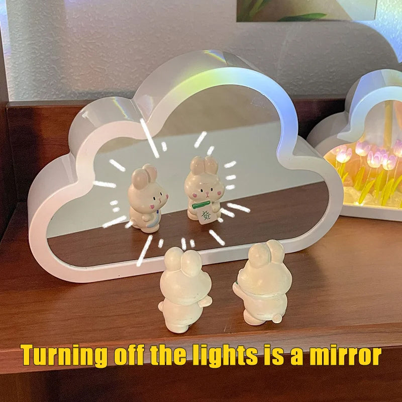 Cloud Tulip Lamp