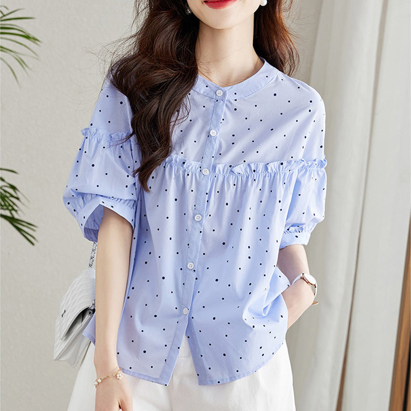 Sweet short-sleeved round neck blouse