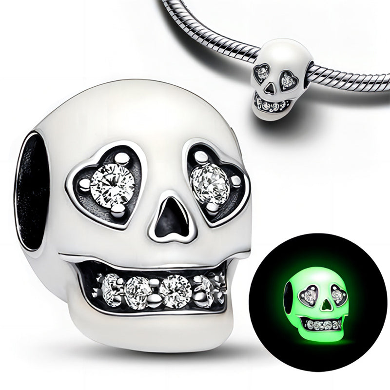 Glow-in-the-dark Sparkling Skull Charm